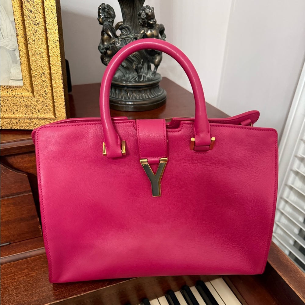 Luxury Designer Bags, Jewelry and Shoes show! - Picture 15 of 16